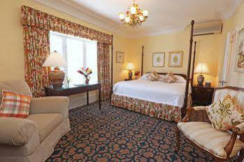 Bed and Breakfast Oxford House Гамильтон Экстерьер фото